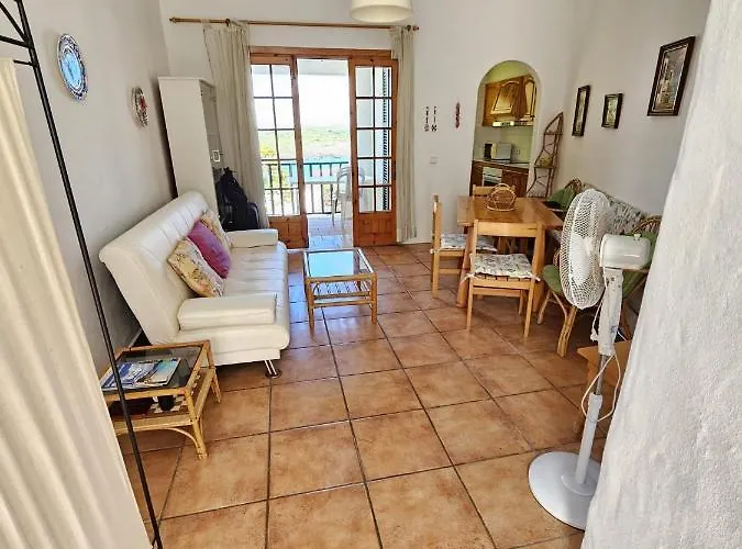 Precioso En Primera Linea De Mar ソン・パルク